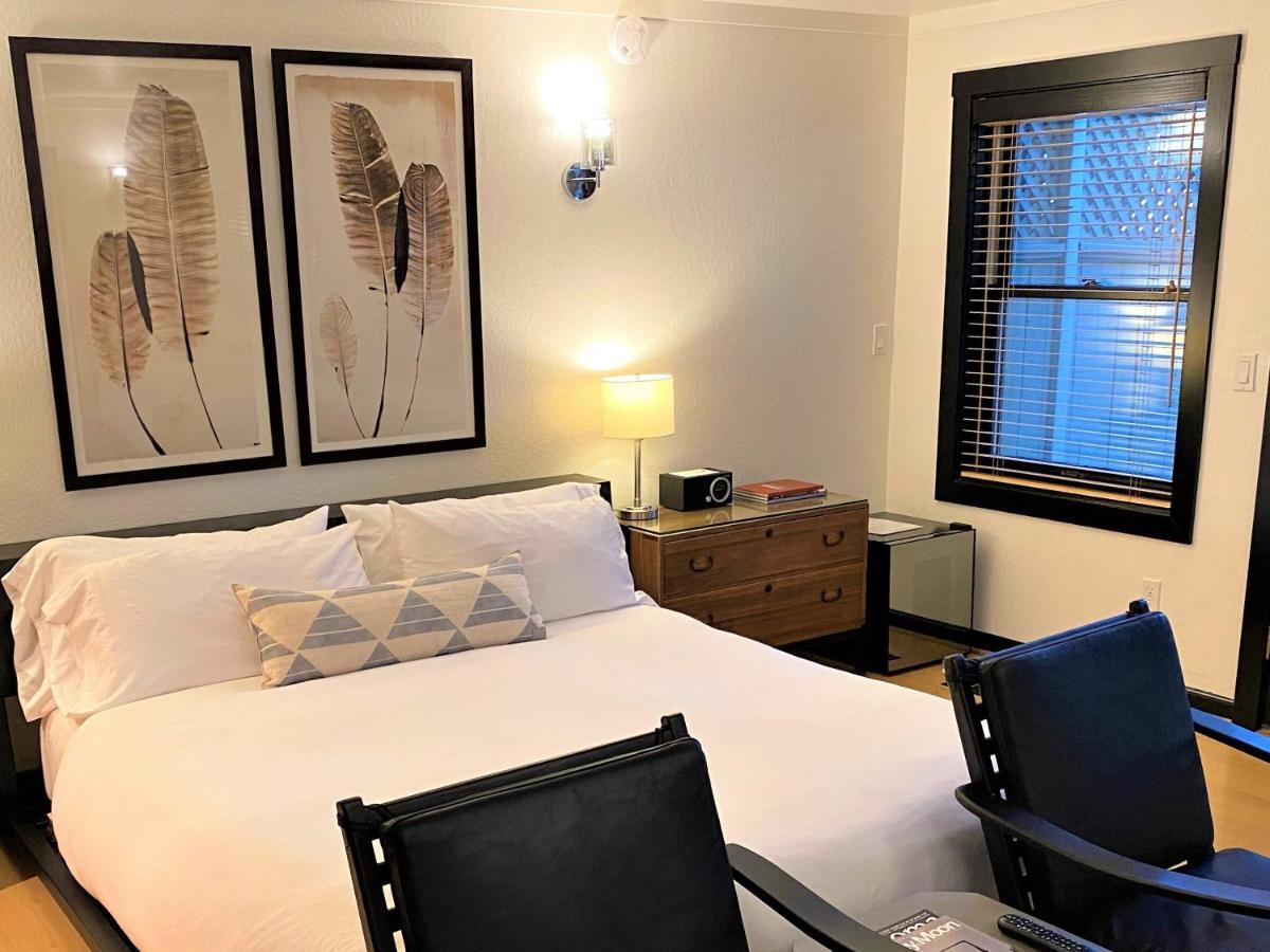 Gaige House 4*